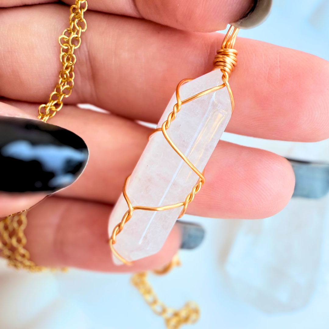 Rose Quartz Pendant Necklace – Love, Harmony, and Inner Peace