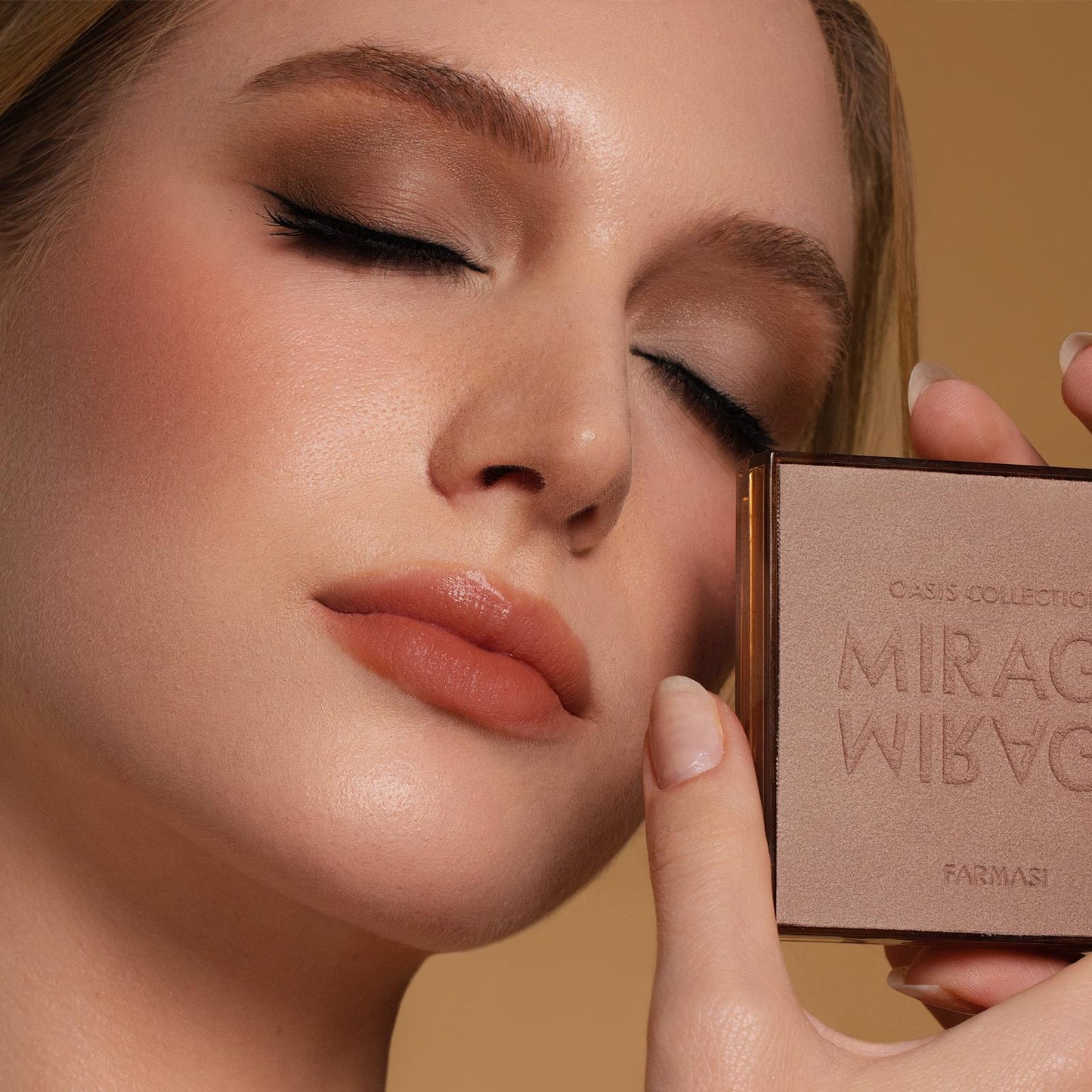 Mirage Eyeshadow Palette - Oasis Collection