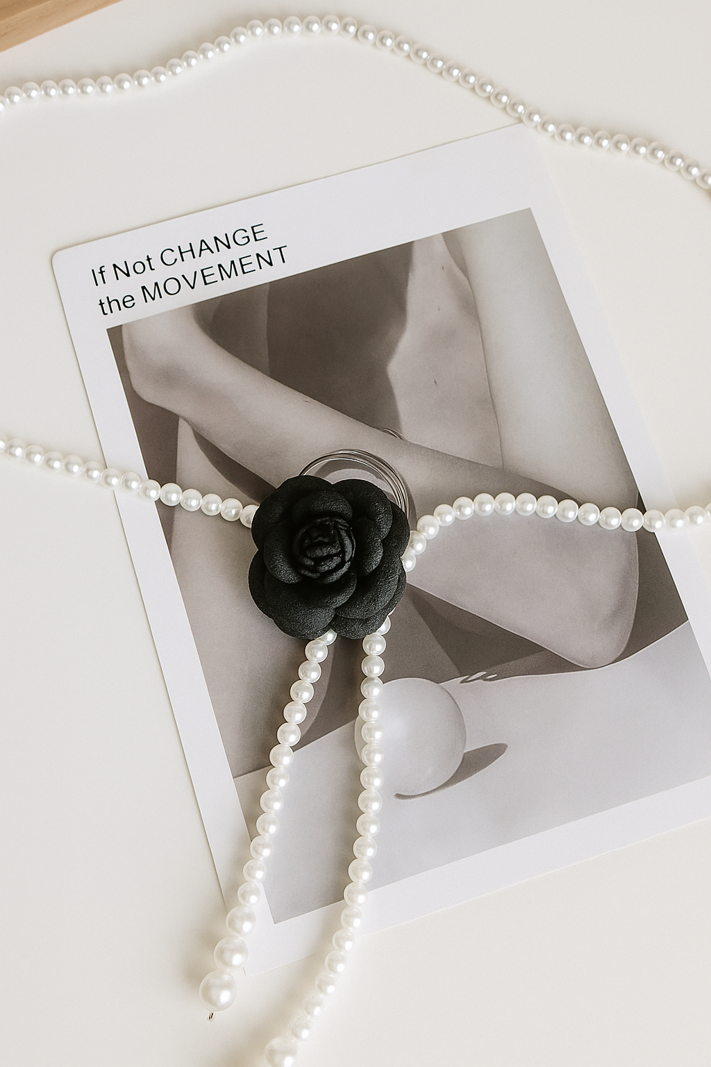 Elegant Camellia Pearl Waist Belt