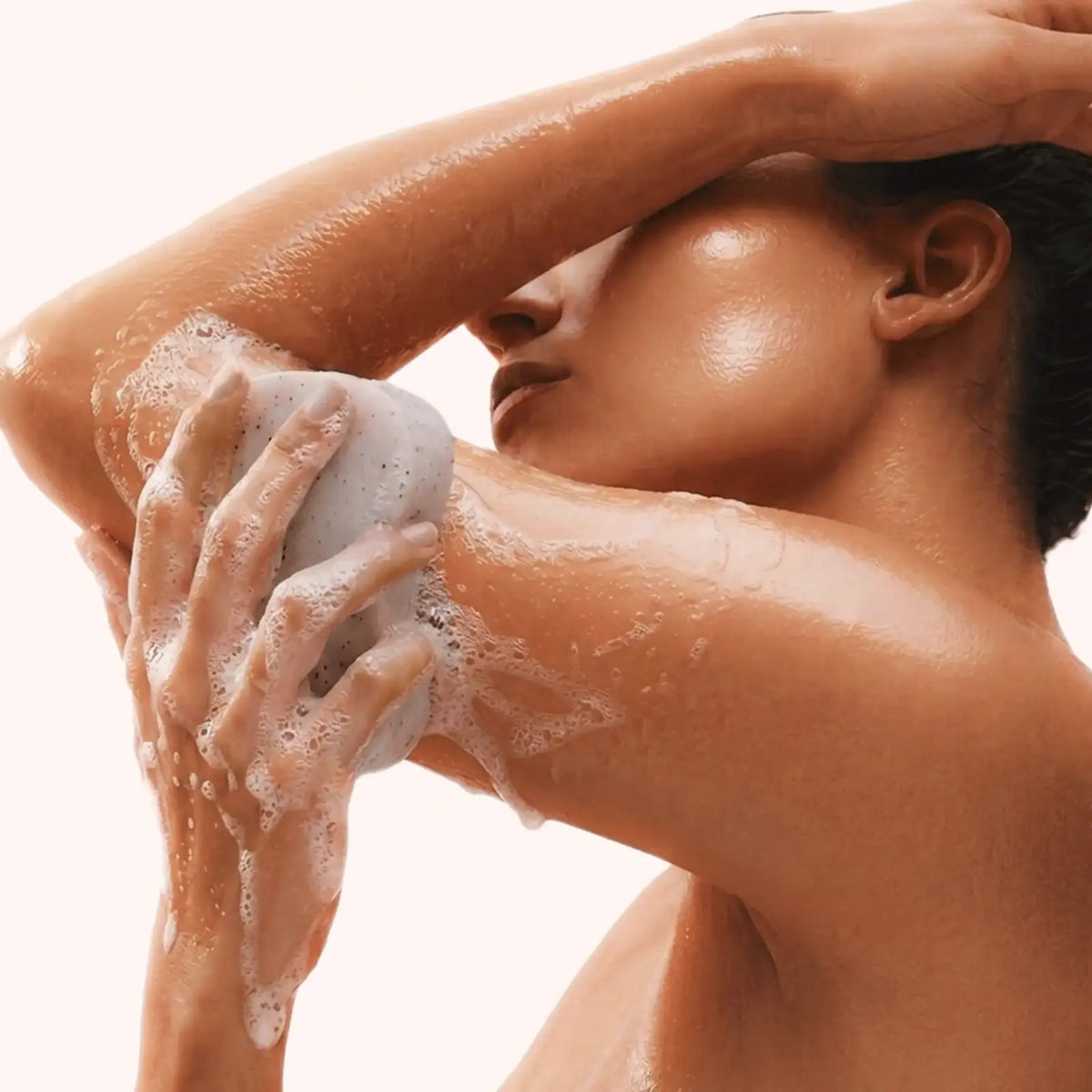 Dr. C. Tuna Paprika Ritual: Massage Soap & Massage Gel by Farmasi β official product image 6