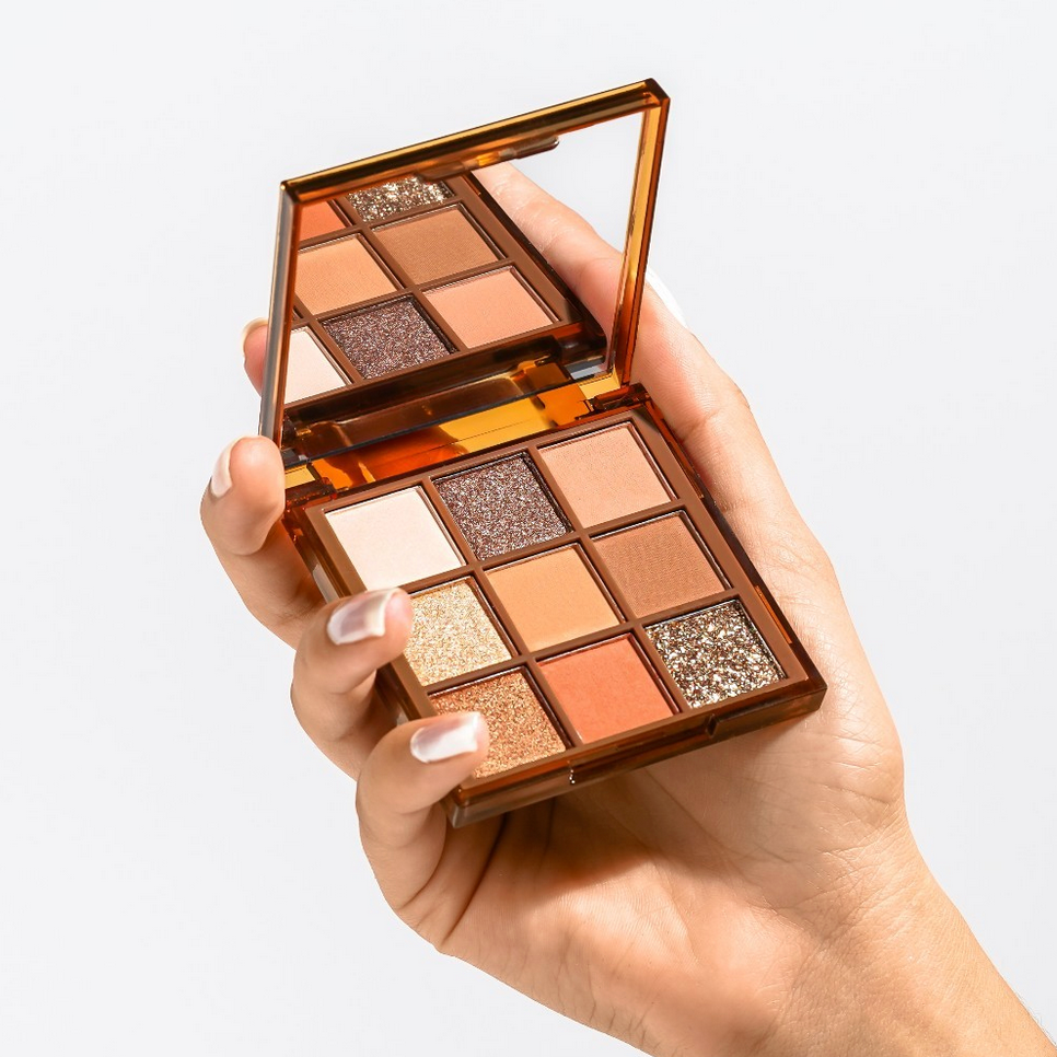 Desert Sands Eyeshadow Palette - Oasis Collection
