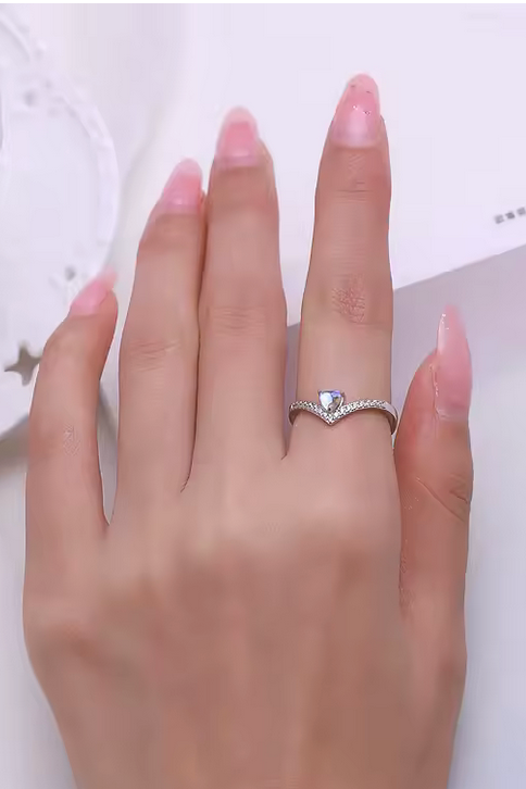 Heart V Ring – Sterling Silver 925