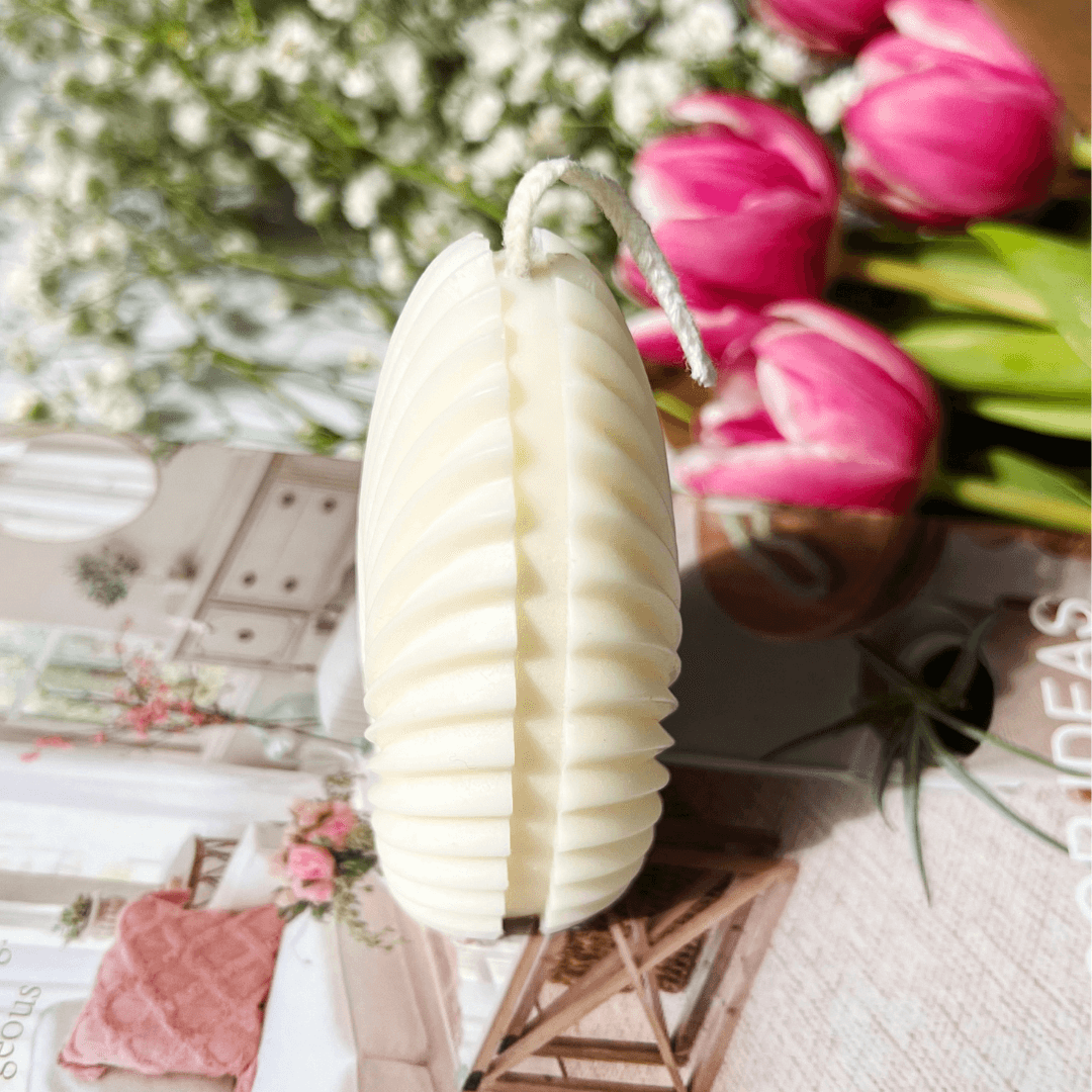 The Palm Candle