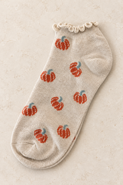 Pumpkin Ruffle Ankle Socks – Beige & Ivory