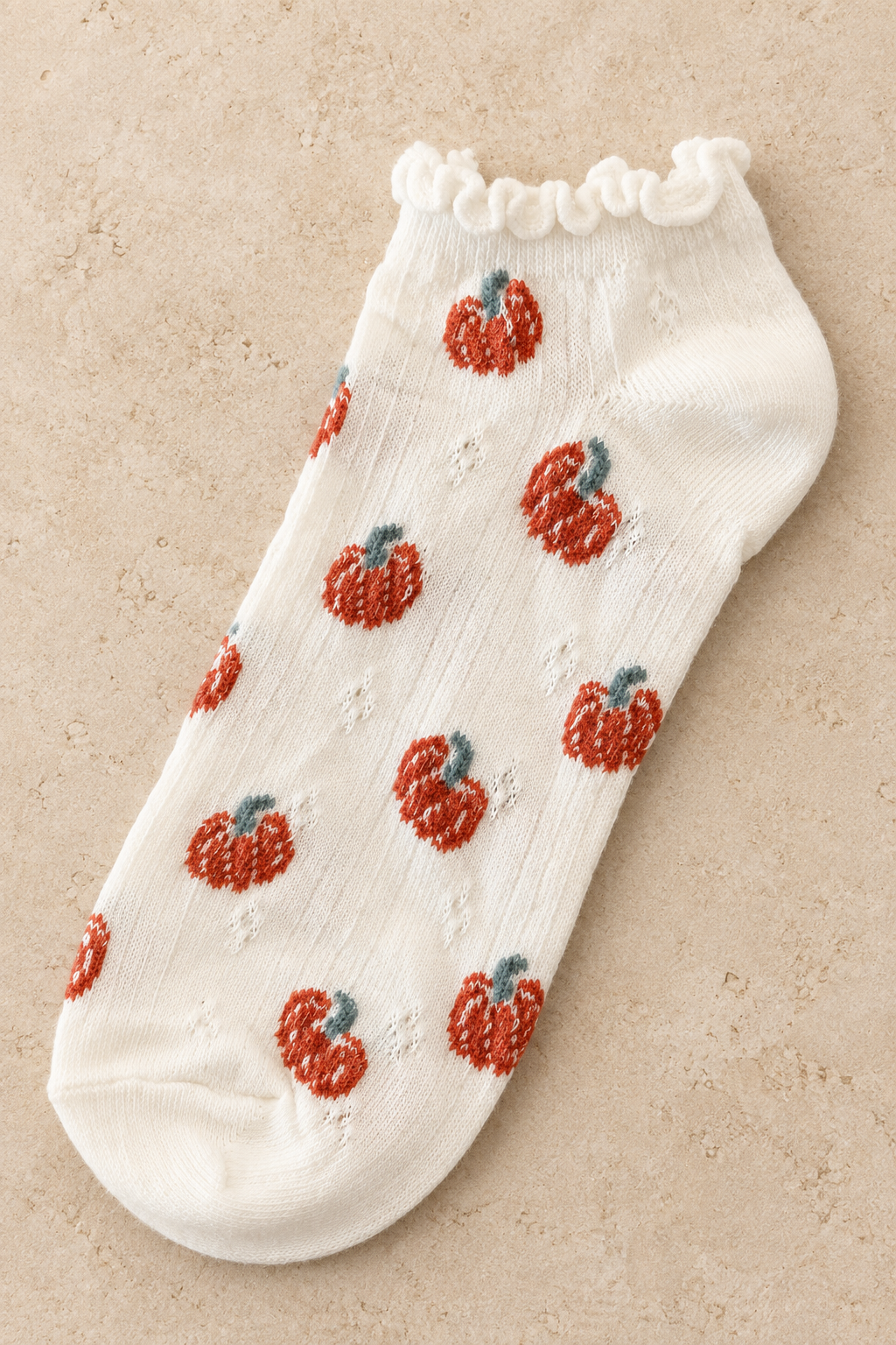 Pumpkin Ruffle Ankle Socks – Beige & Ivory