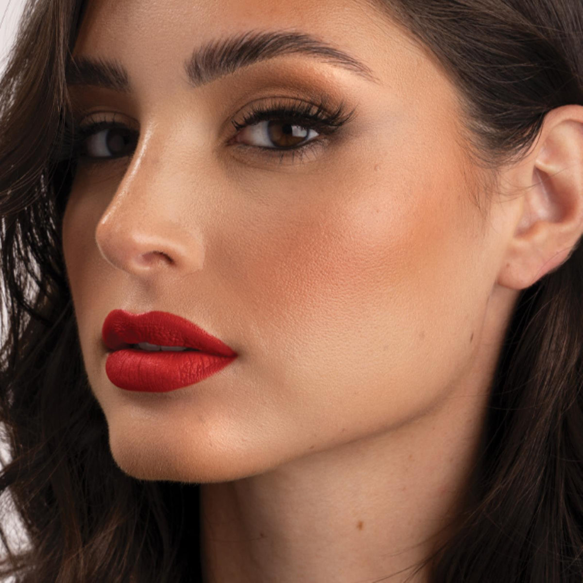 Matte Liquid Lipstick by Farmasi – official product image 3