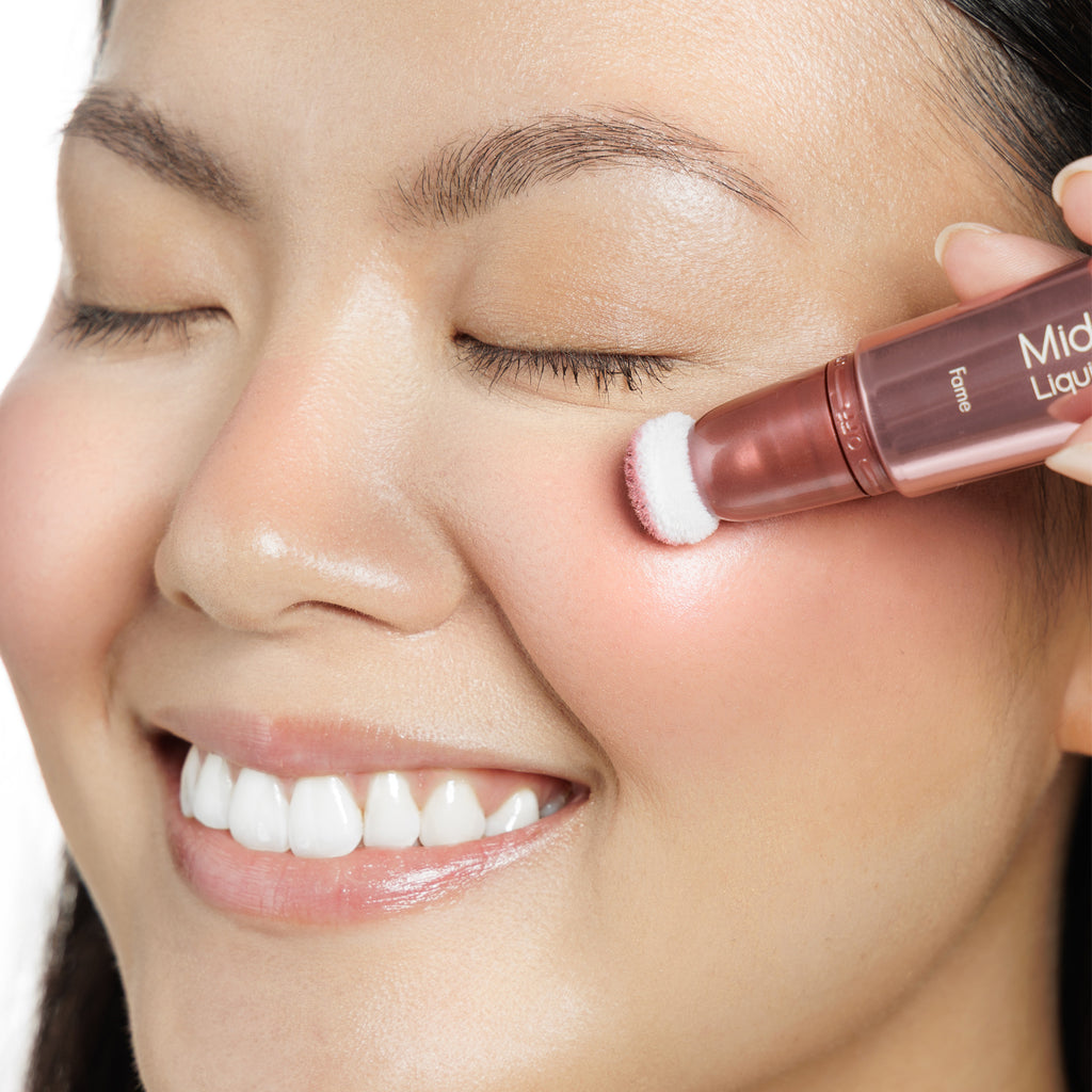 Midnight Touch Blush by Farmasi – official product image 2
