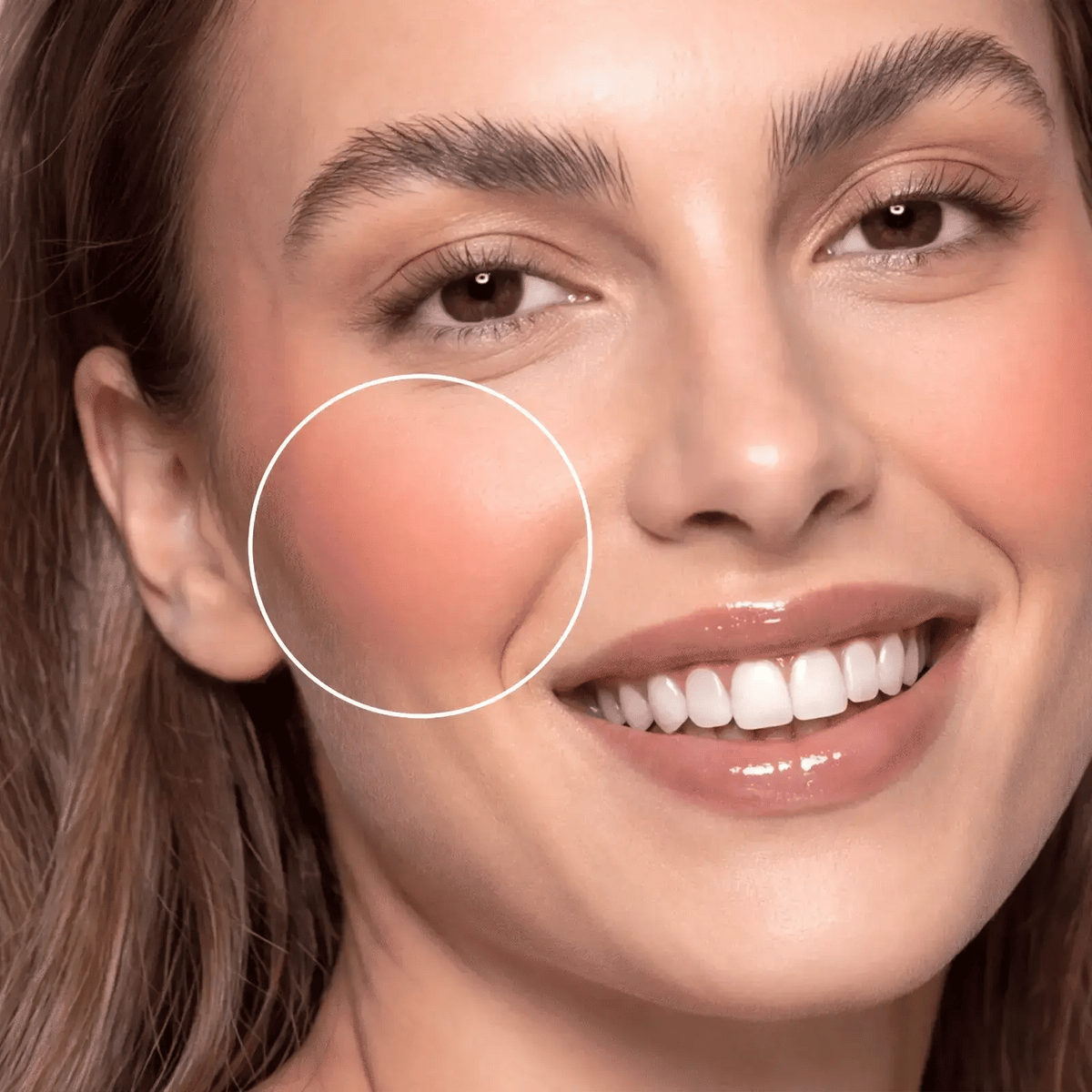 Air Blush Duo - Coral Pop by Farmasi – official product image 4