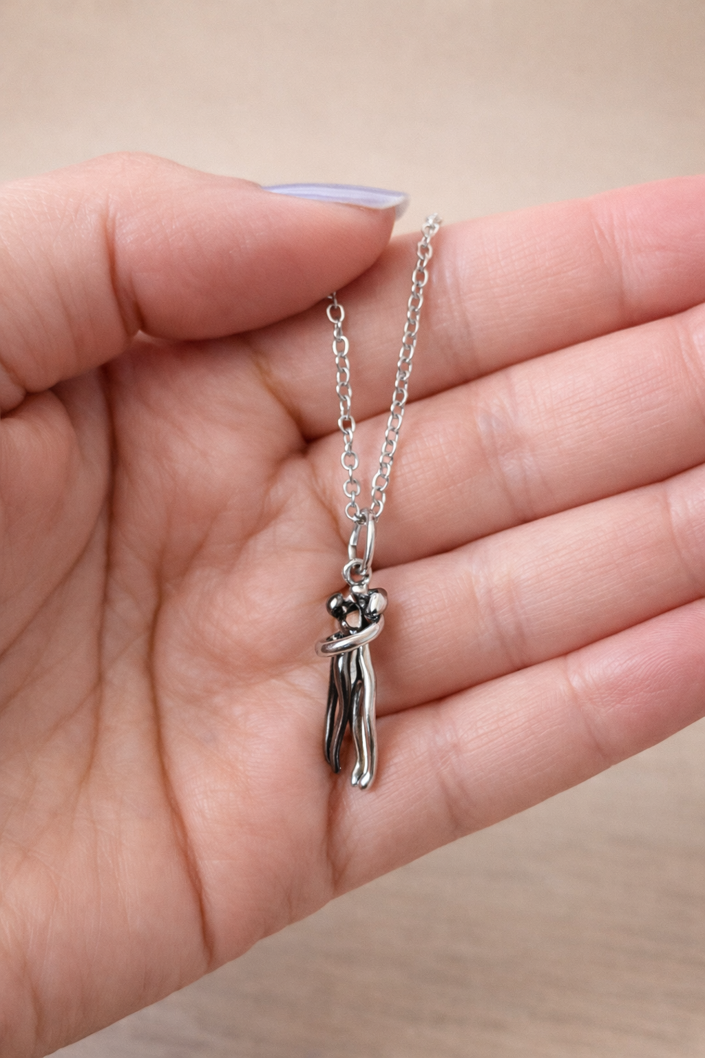 Eternal Hug 925 Sterling Silver Necklace