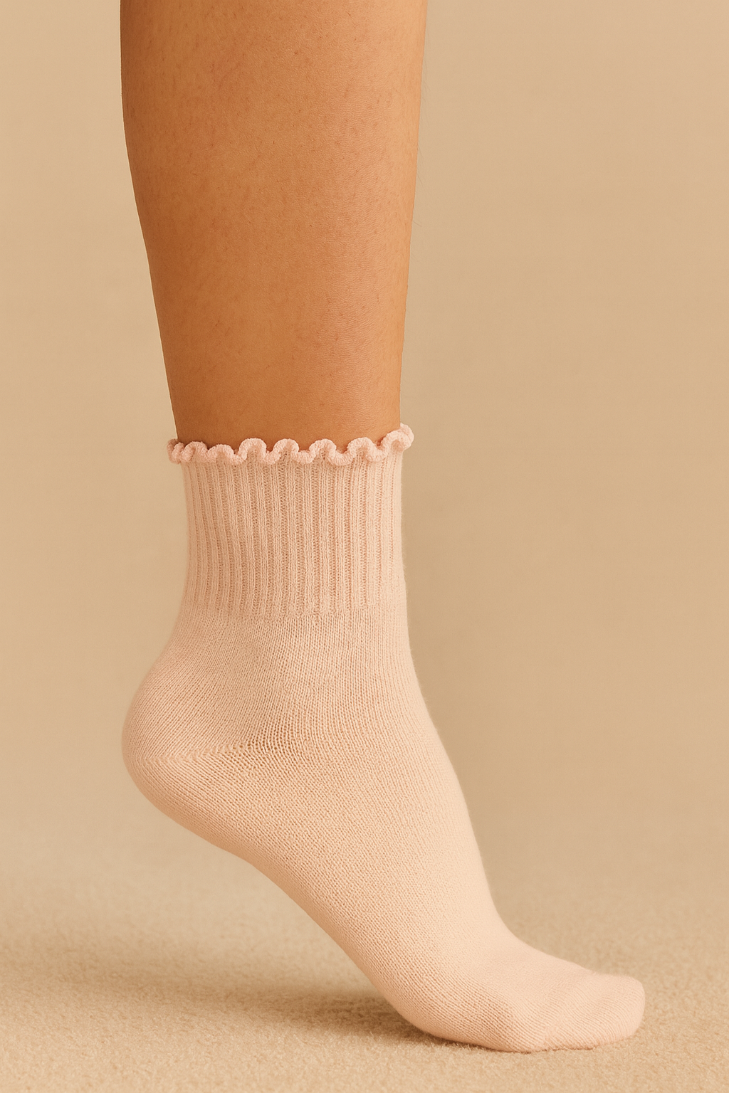 Ruffle Trim Cotton Socks