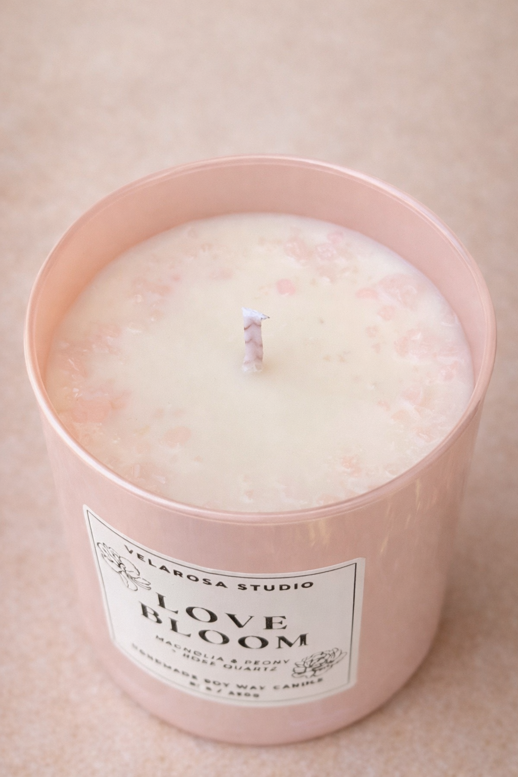Love Bloom Soy Candle - Magnolia & Peony · Rose Quartz