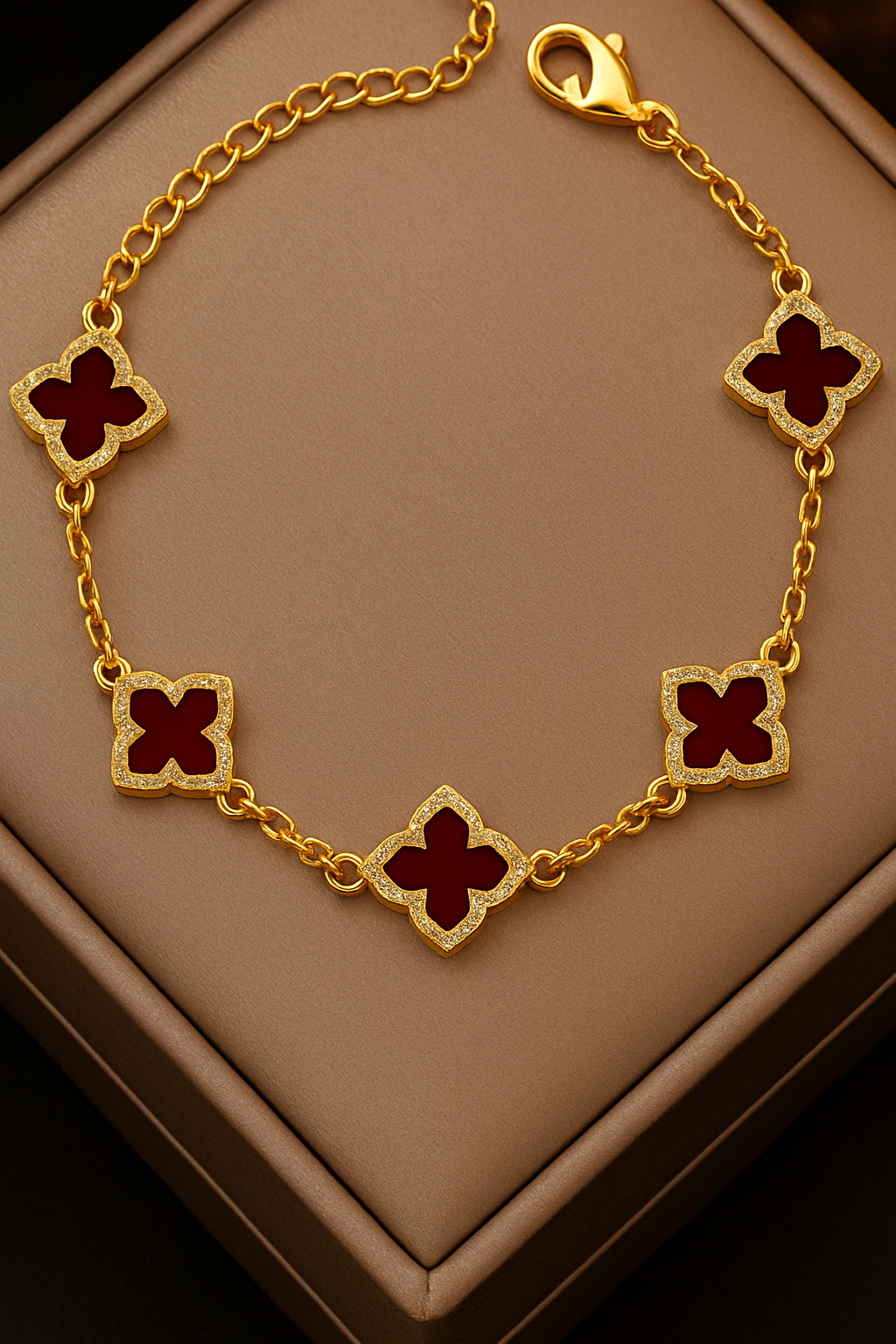 Clover Charm Gold Chain Bracelet