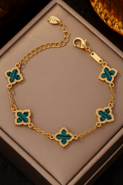 Clover Charm Gold Chain Bracelet