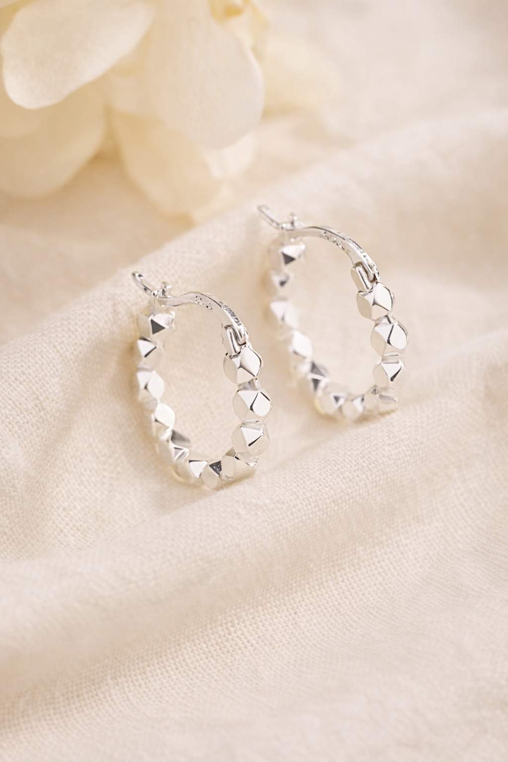 Iris Cut Hoops Earrings – 925 Sterling Silver