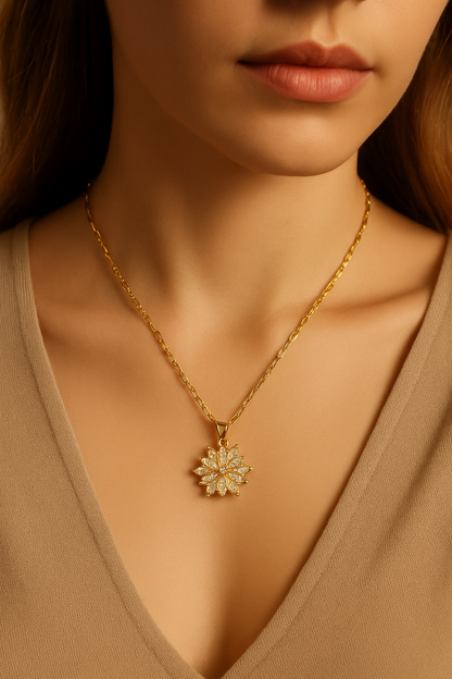 Daisy Rotating Flower Necklace – Gold Plated