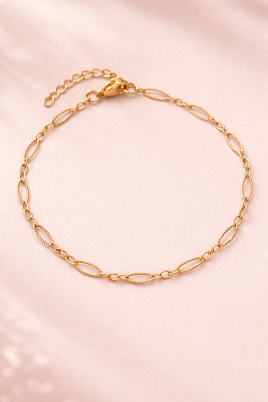 Figaro Glow Gold Bracelet