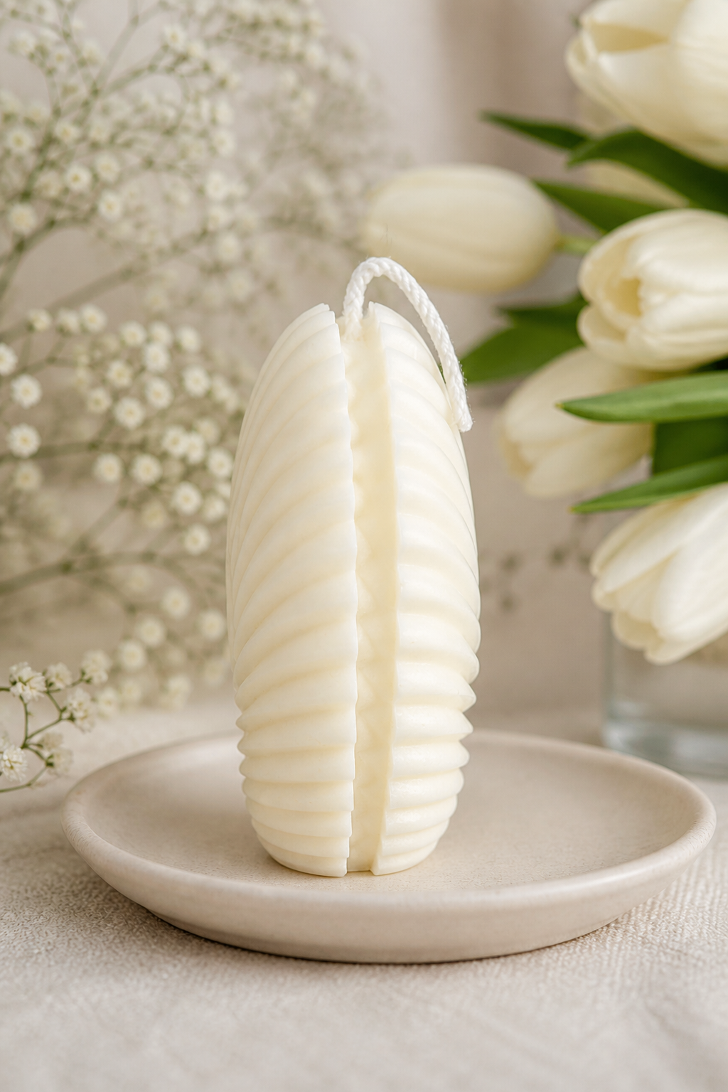 Palm Leaf Sculptural Soy Candle