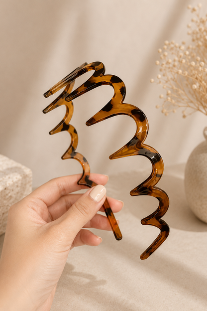 Sculptural Wave Headband – Glossy Non-Slip Hair Accessory