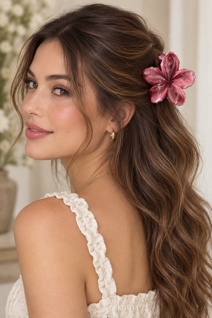 Fleur Marbled Flower Claw Clip