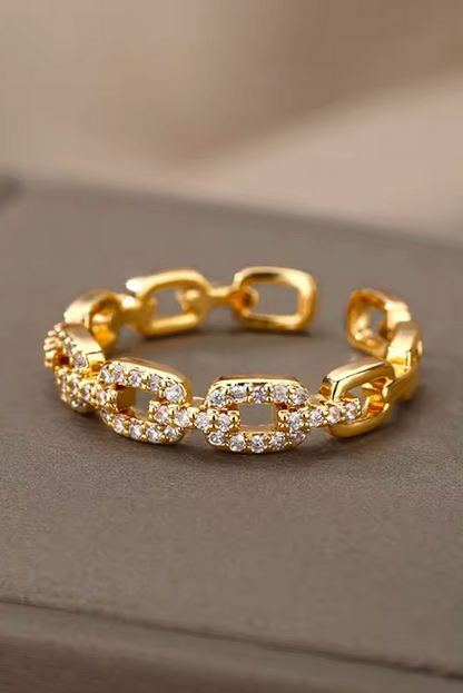 Golden Luxe Chain Link Ring