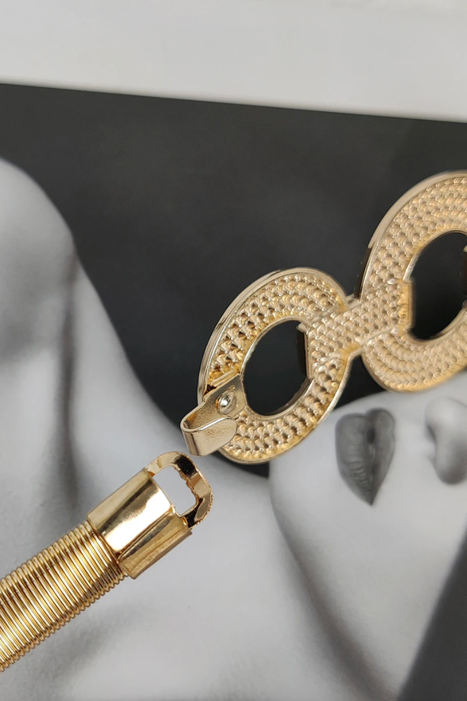 Golden Luxe Stretchy Circle Chain Belt